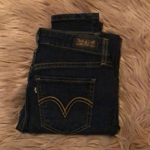 Size 3 Levi’s gently worn